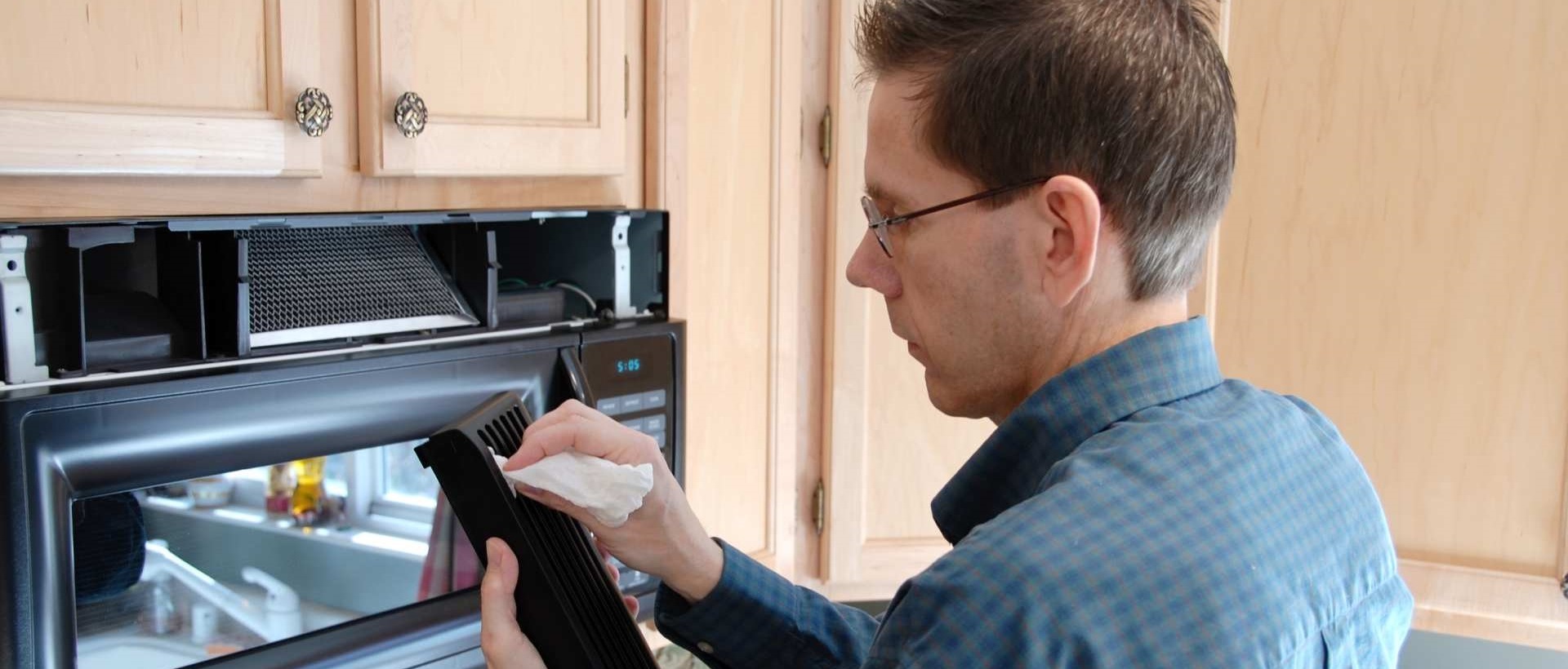 Kitchen fitters SW20